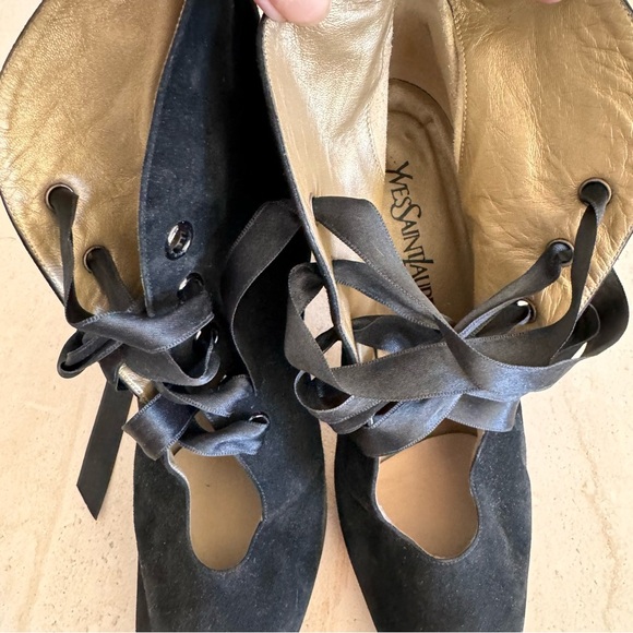 Vintage 90s Yves Saint Laurent Black Suede Heels Lace Up Size 39 US 8 / 8.5 - Picture 6 of 15